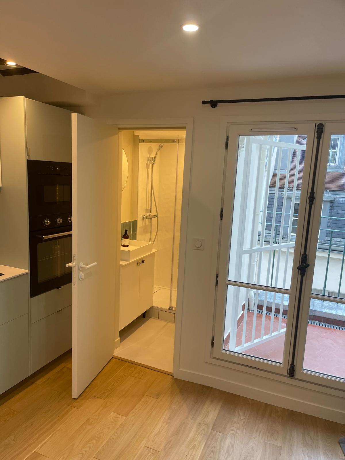 Cuisine et salle de bain rénovées